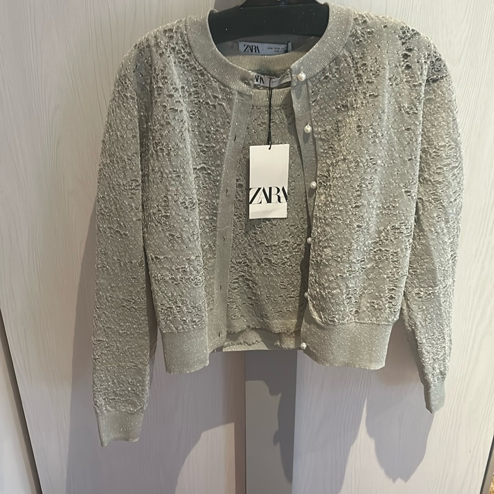Brand new Zara cardigan with tank. SizeM